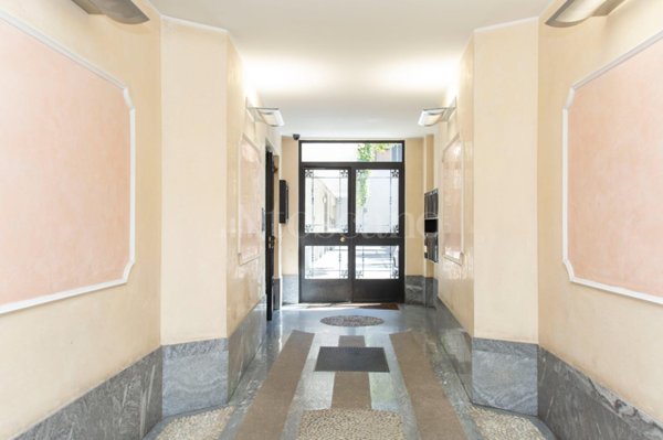 appartamento in vendita a Milano in zona Sempione