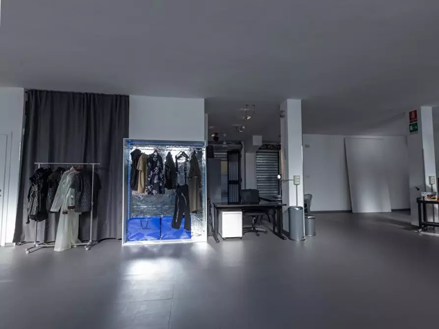 ufficio in vendita a Milano in zona Bocconi