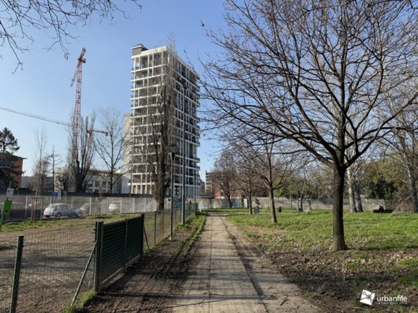 appartamento in vendita a Milano in zona Piazzale Lodi