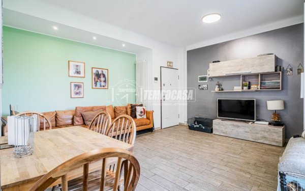 appartamento in vendita a Milano in zona Corvetto