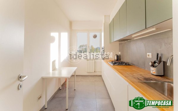 appartamento in vendita a Milano in zona Forze Armate