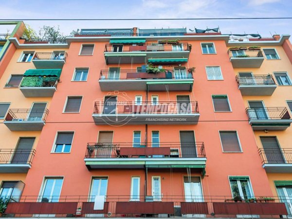 appartamento in vendita a Milano in zona Porta Vittoria