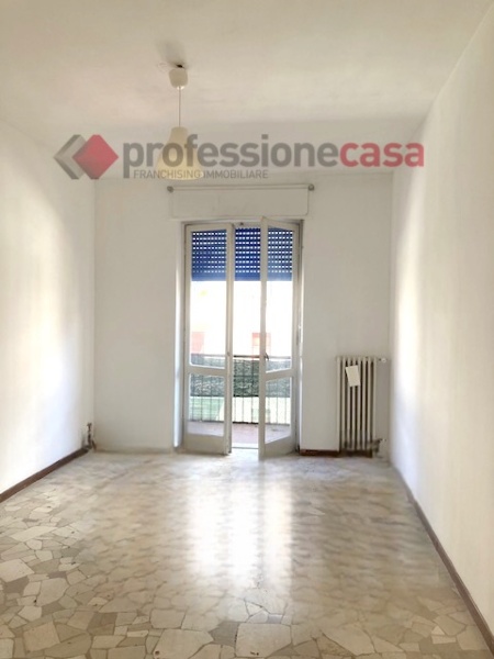 appartamento in vendita a Milano in zona Famagosta