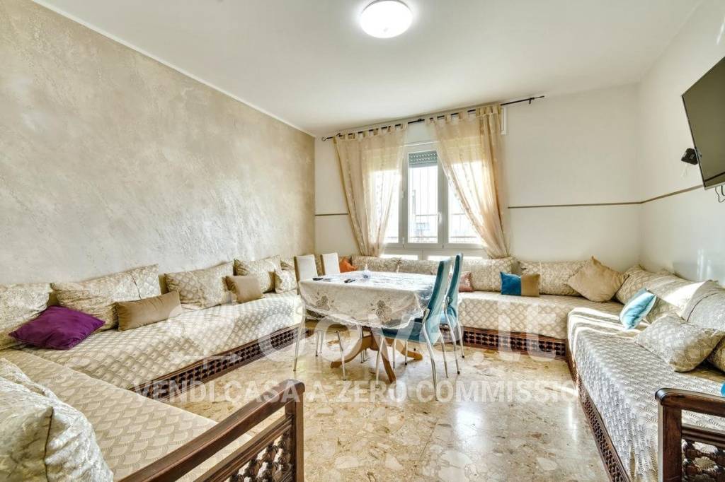 appartamento in vendita a Milano in zona Famagosta
