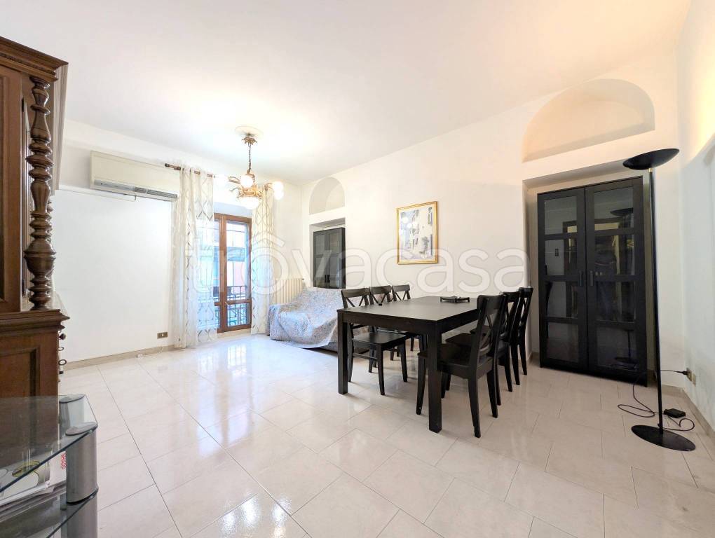 appartamento in vendita a Milano in zona Cinque Giornate