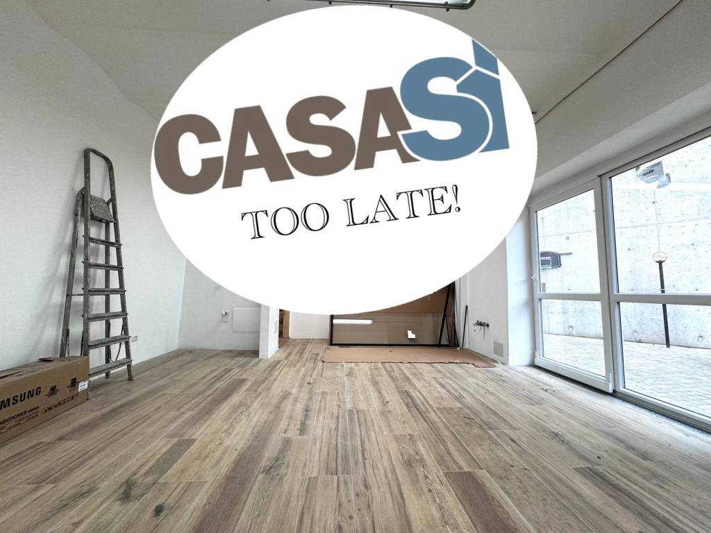 negozio in vendita a Milano in zona Città Studi