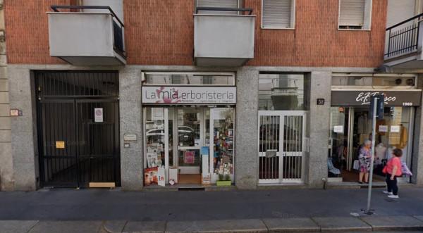 negozio in vendita a Milano in zona Bocconi