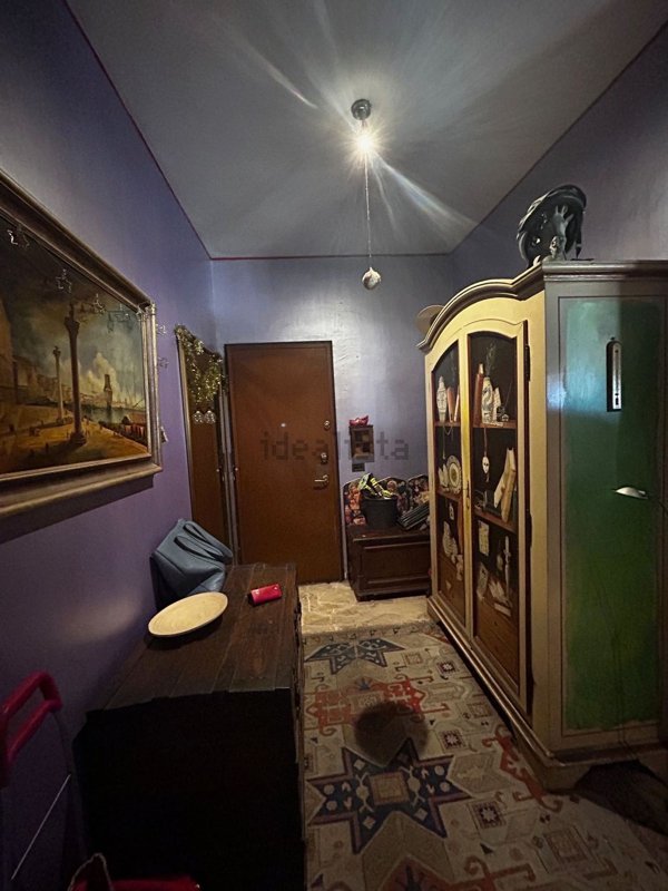 appartamento in vendita a Milano in zona Baggio