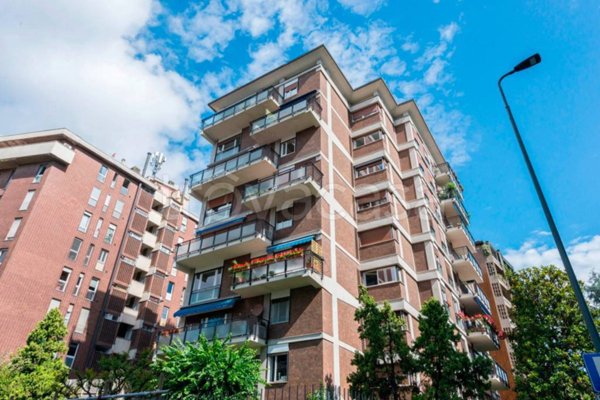 appartamento in vendita a Milano in zona Città Studi