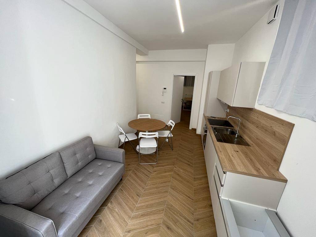 appartamento in vendita a Milano in zona Città Studi