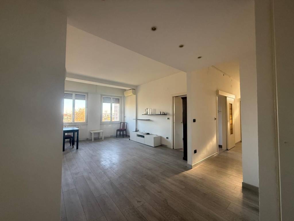 appartamento in vendita a Milano in zona Isola