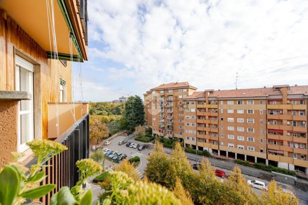 appartamento in vendita a Milano in zona Bicocca