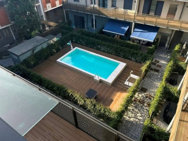 appartamento in vendita a Milano in zona Adriano