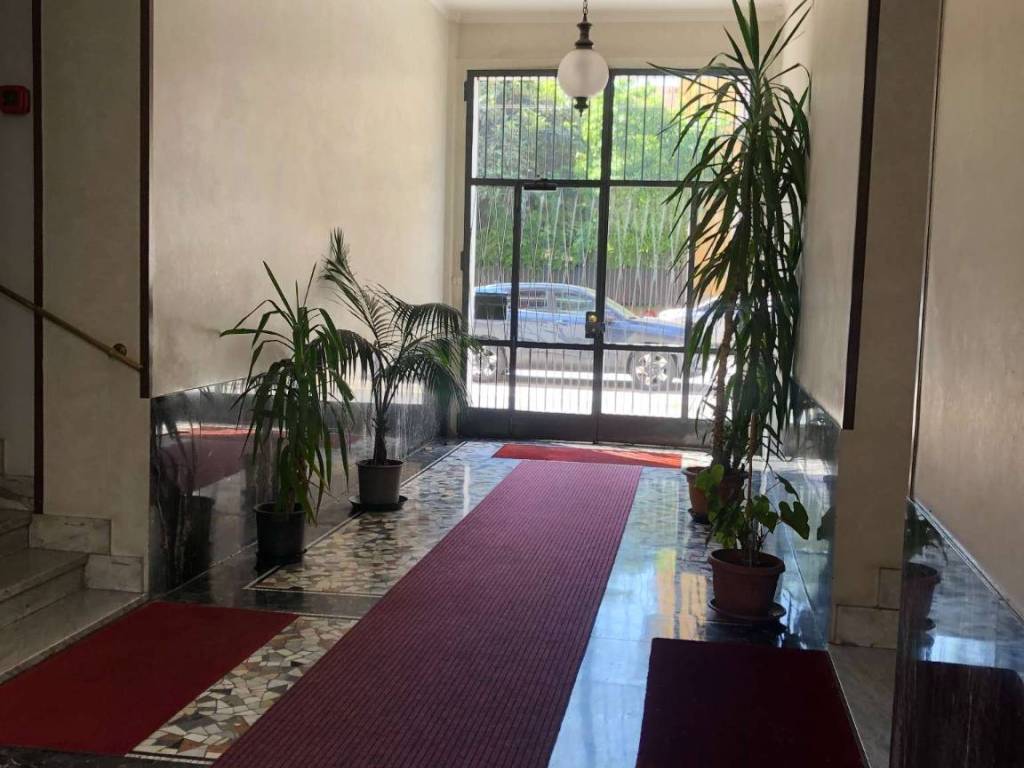 appartamento in vendita a Milano in zona XXII Marzo