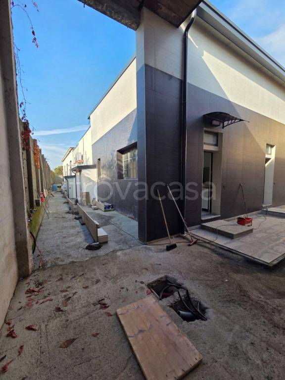 appartamento in vendita a Milano in zona Bovisasca