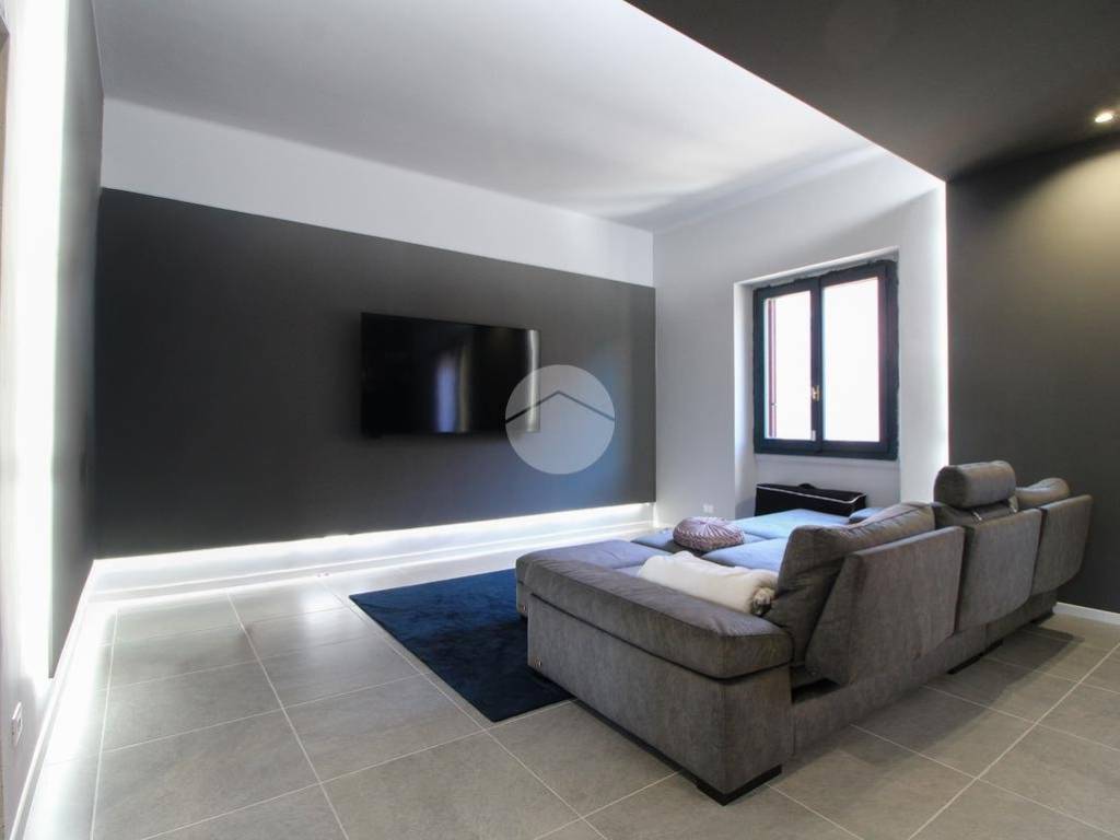 appartamento in vendita a Milano in zona Affori