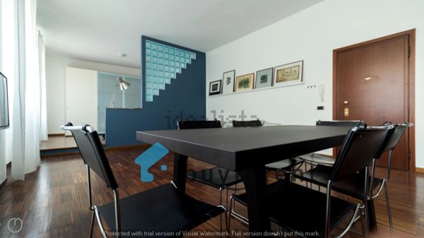 appartamento in vendita a Milano in zona Porta Genova