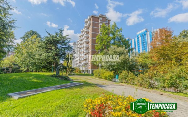 appartamento in vendita a Milano in zona Garegnano