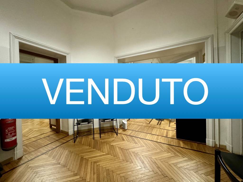appartamento in vendita a Milano in zona Guastalla