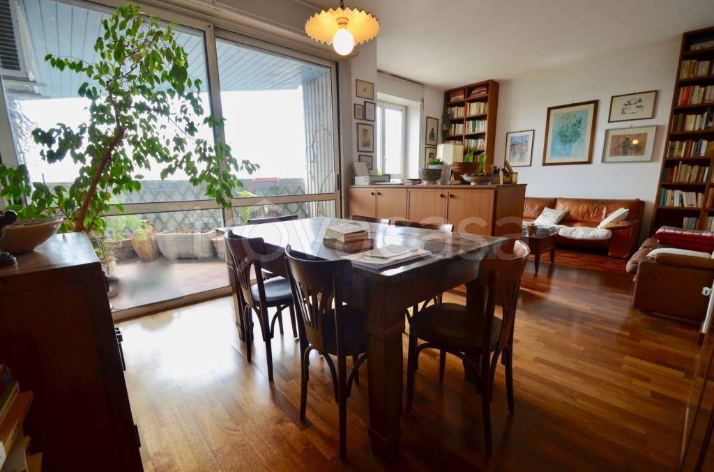 appartamento in vendita a Milano in zona Bicocca