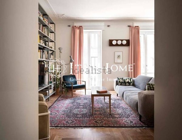 appartamento in vendita a Milano in zona Forze Armate