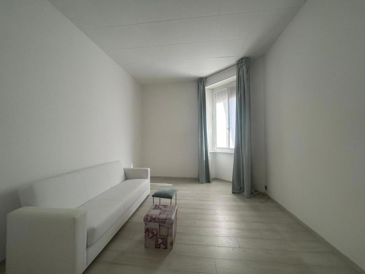 appartamento in vendita a Milano in zona Bullona