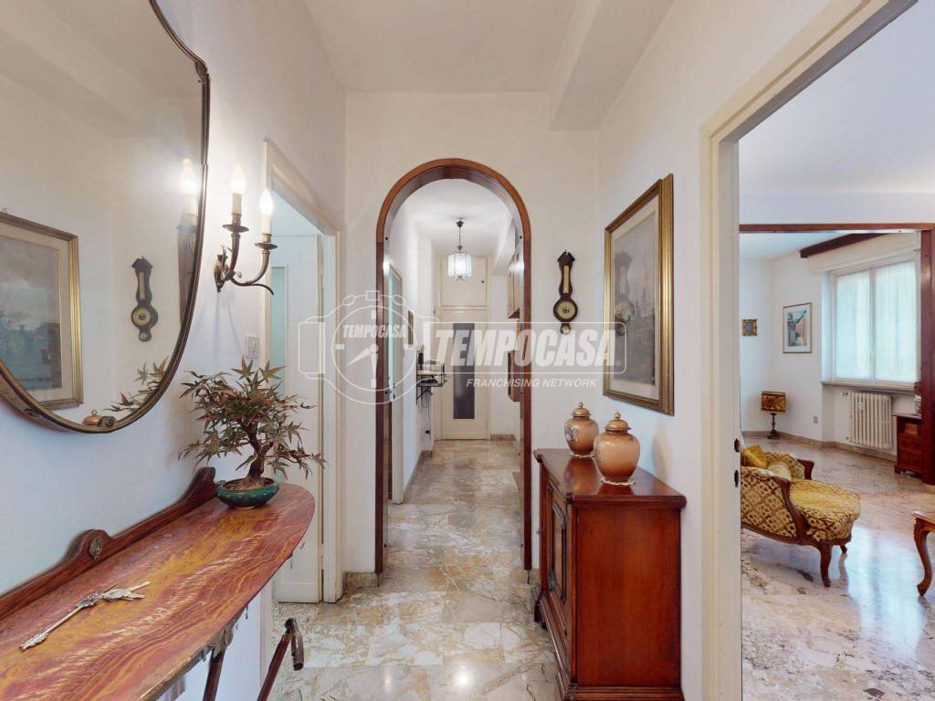 appartamento in vendita a Milano in zona Ghisolfa