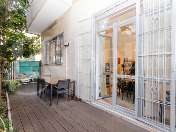 appartamento in vendita a Milano in zona Città Studi