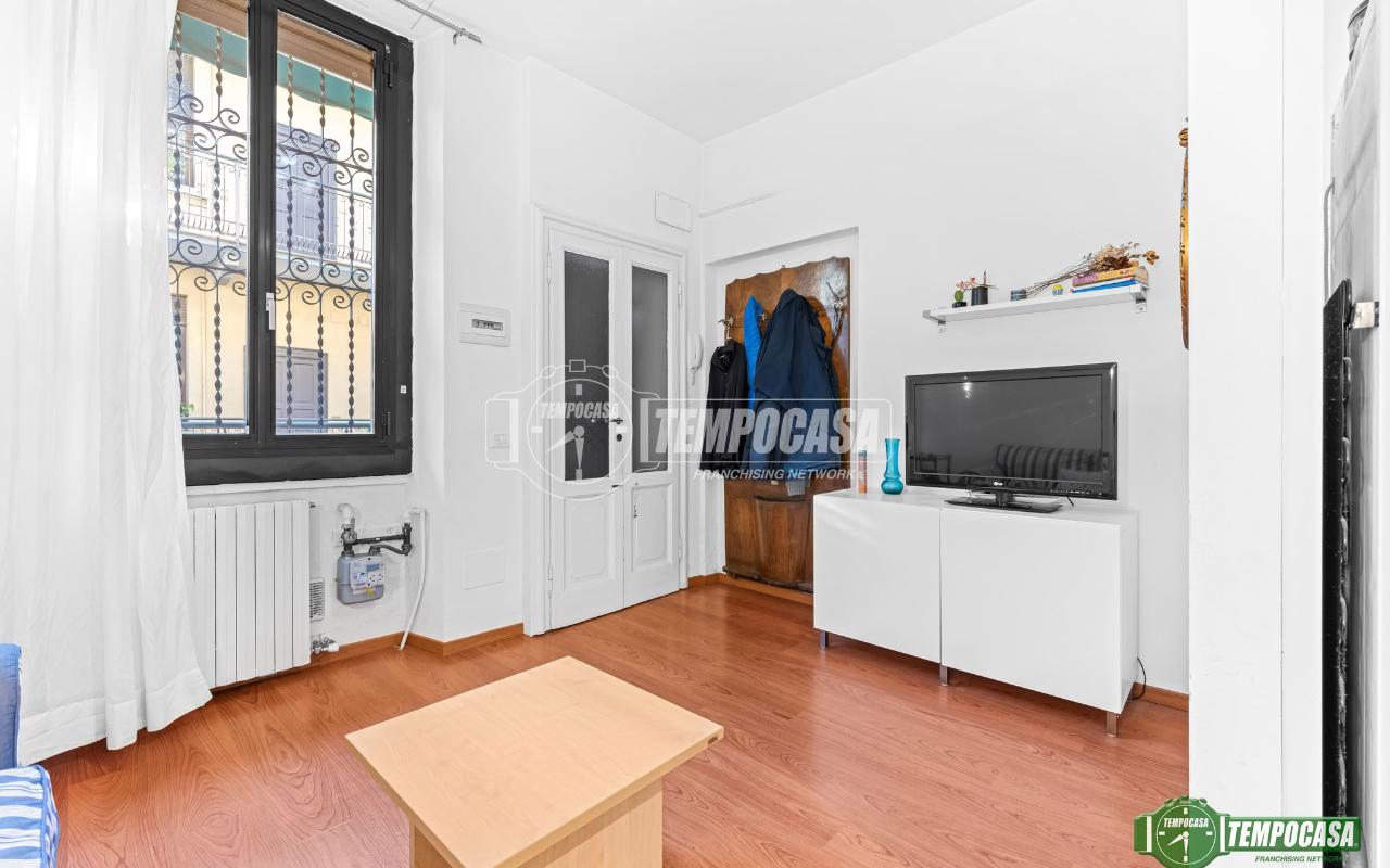 appartamento in vendita a Milano in zona Porta Nuova