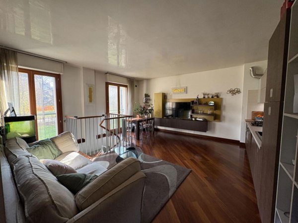 appartamento in vendita a Milano in zona Porta Genova