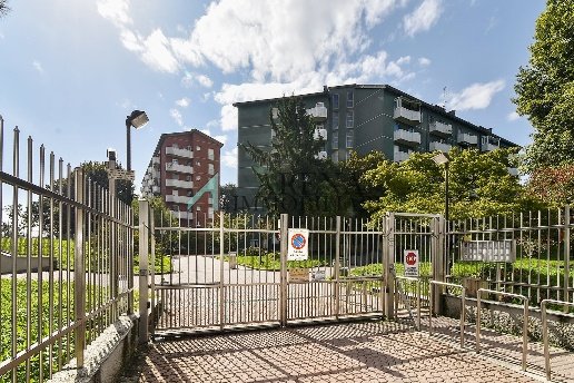 appartamento in vendita a Milano in zona Rogoredo