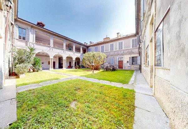 appartamento in vendita a Milano in zona Crescenzago