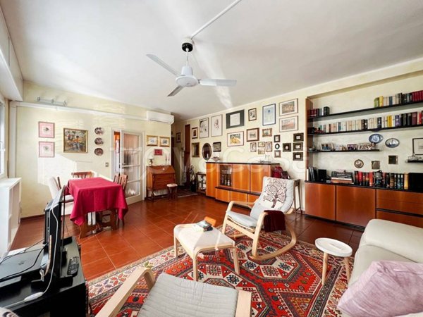 appartamento in vendita a Milano in zona QT8