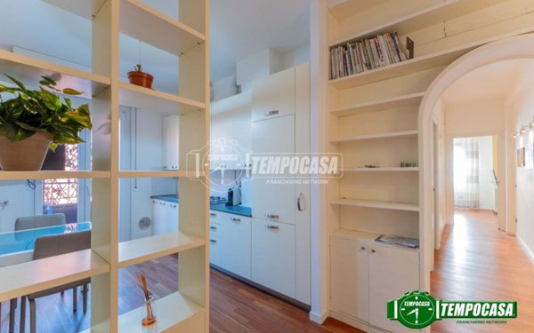 appartamento in vendita a Milano in zona Montalbino