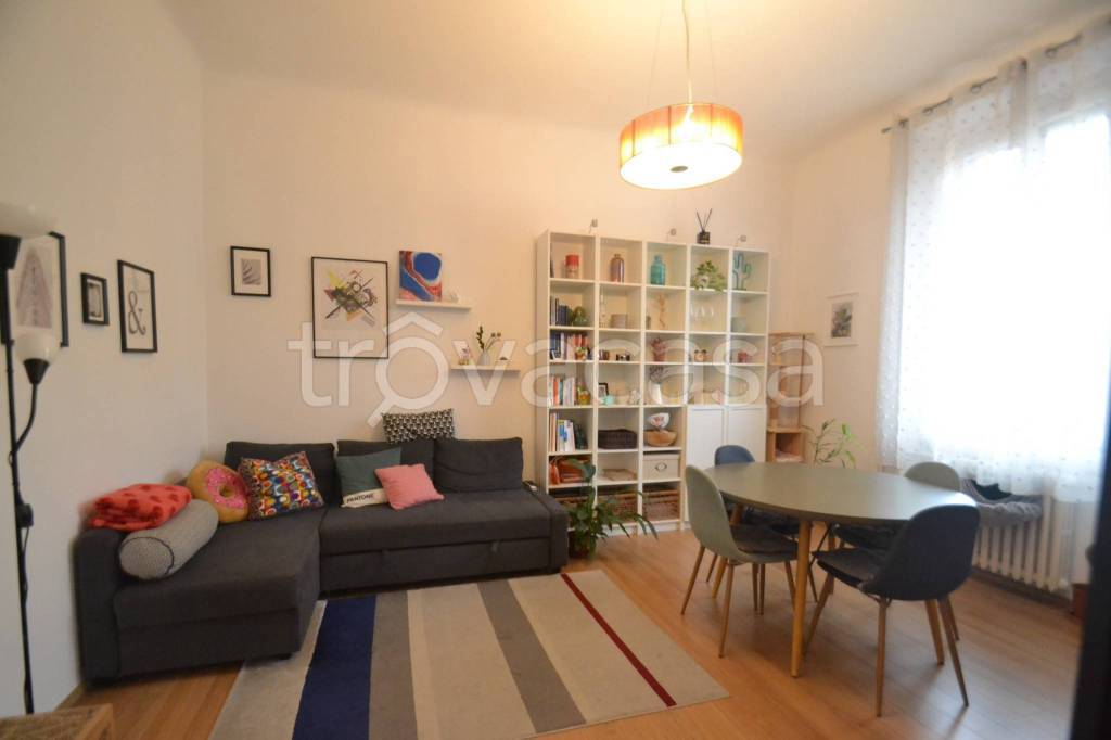 appartamento in vendita a Milano in zona Bovisa
