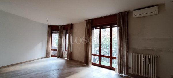 appartamento in vendita a Milano in zona Villapizzone