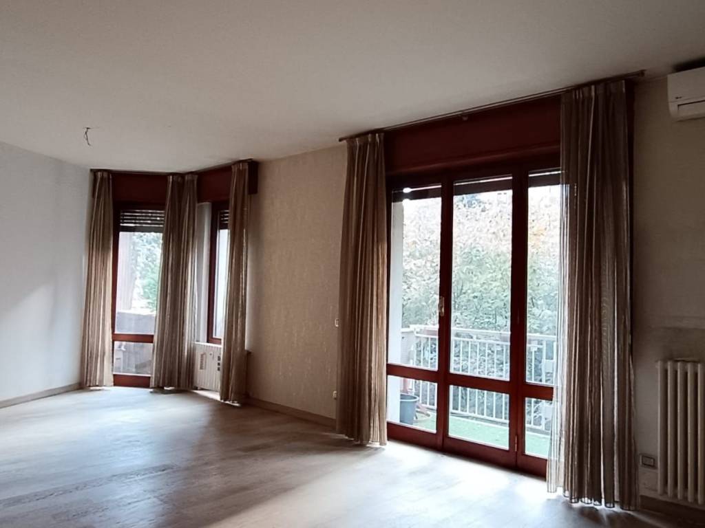 appartamento in vendita a Milano in zona Villapizzone