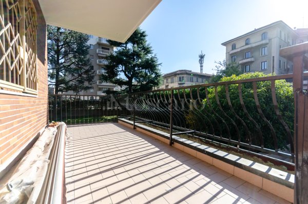 appartamento in vendita a Milano in zona Isola