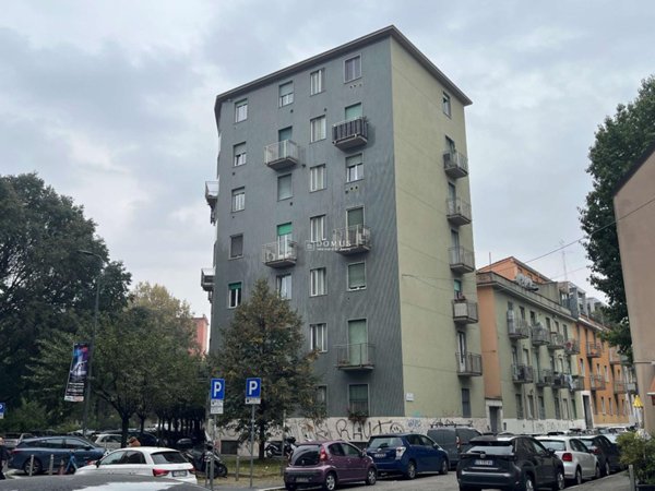 appartamento in vendita a Milano in zona Calvairate