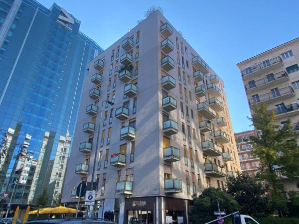 appartamento in vendita a Milano in zona Porta Garibaldi