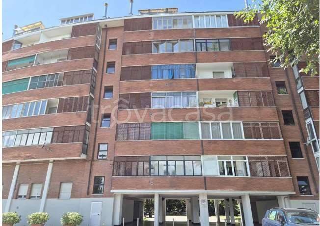 appartamento in vendita a Milano in zona Porta Venezia