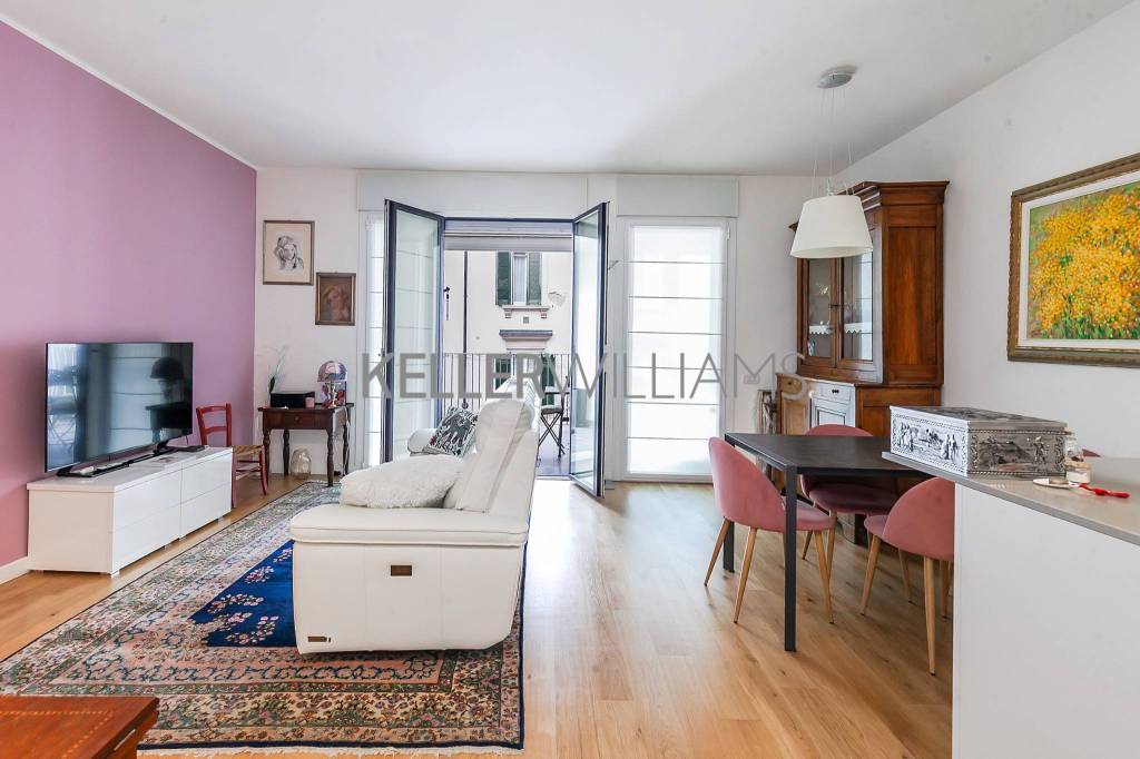 appartamento in vendita a Milano in zona Porta Romana