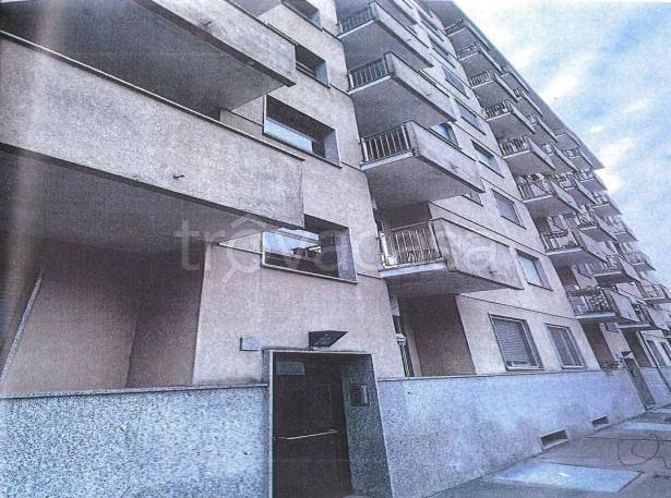 appartamento in vendita a Milano in zona Ronchetto sul Naviglio