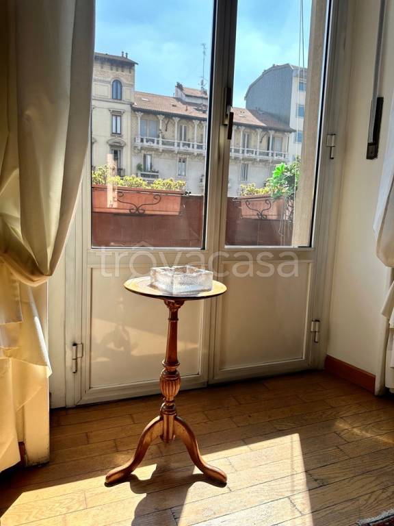 appartamento in vendita a Milano in zona Ponte Seveso