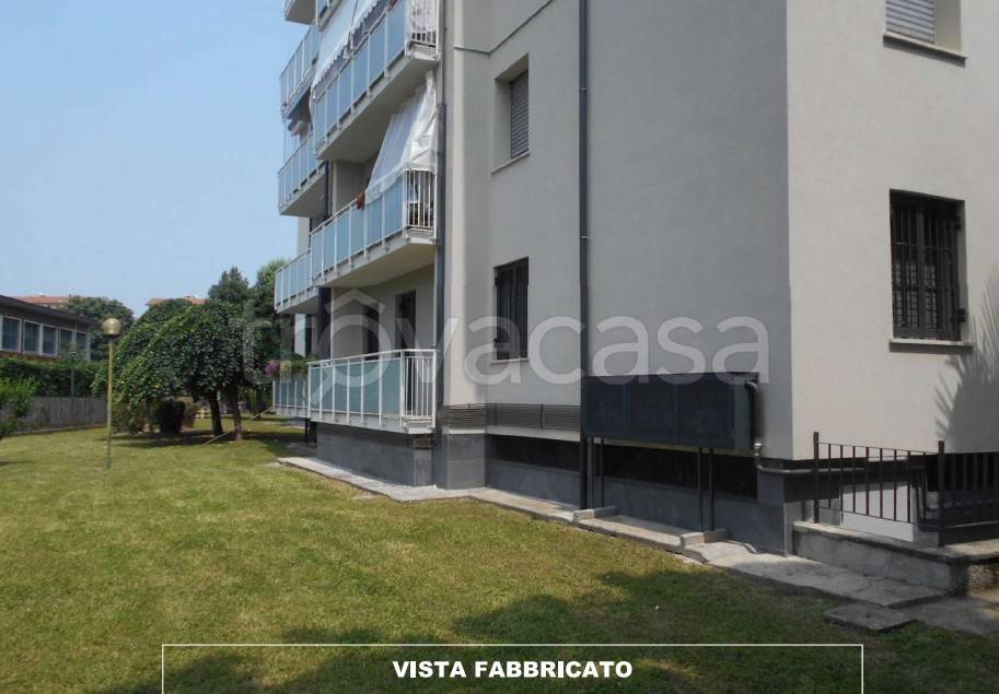 appartamento in vendita a Milano in zona Quarto Oggiaro