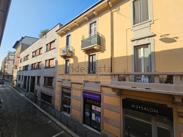appartamento in vendita a Milano in zona Sempione