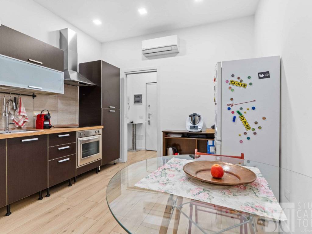 appartamento in vendita a Milano in zona Corvetto