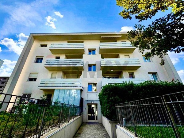 appartamento in vendita a Milano in zona Comasina