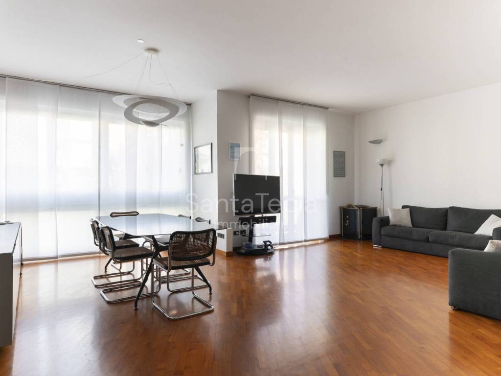 appartamento in vendita a Milano in zona Centro Storico