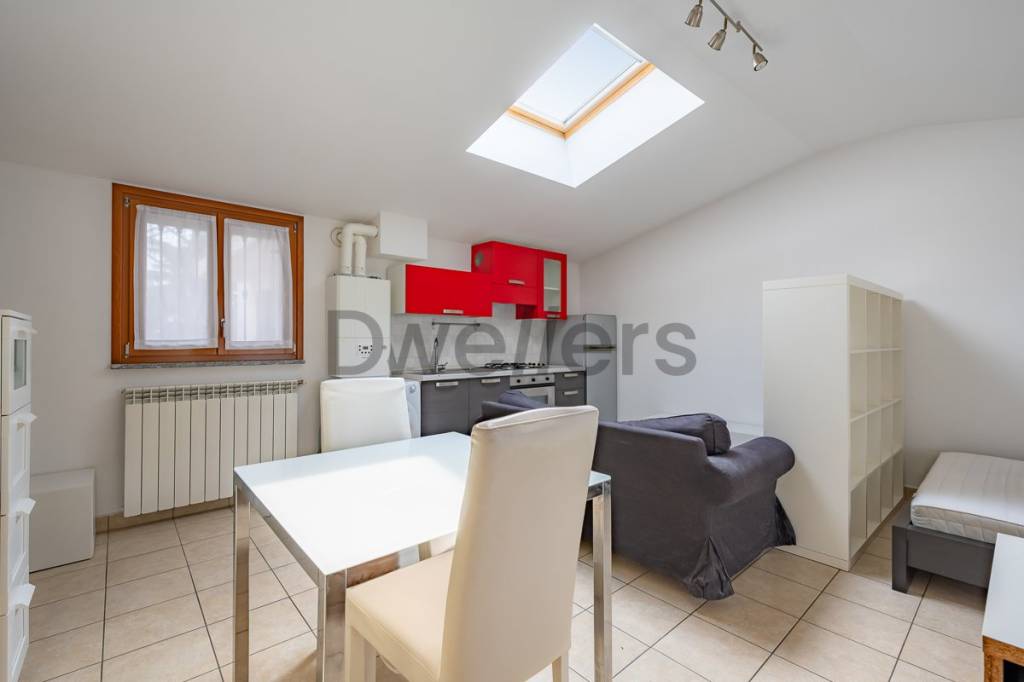 appartamento in vendita a Milano in zona Corvetto